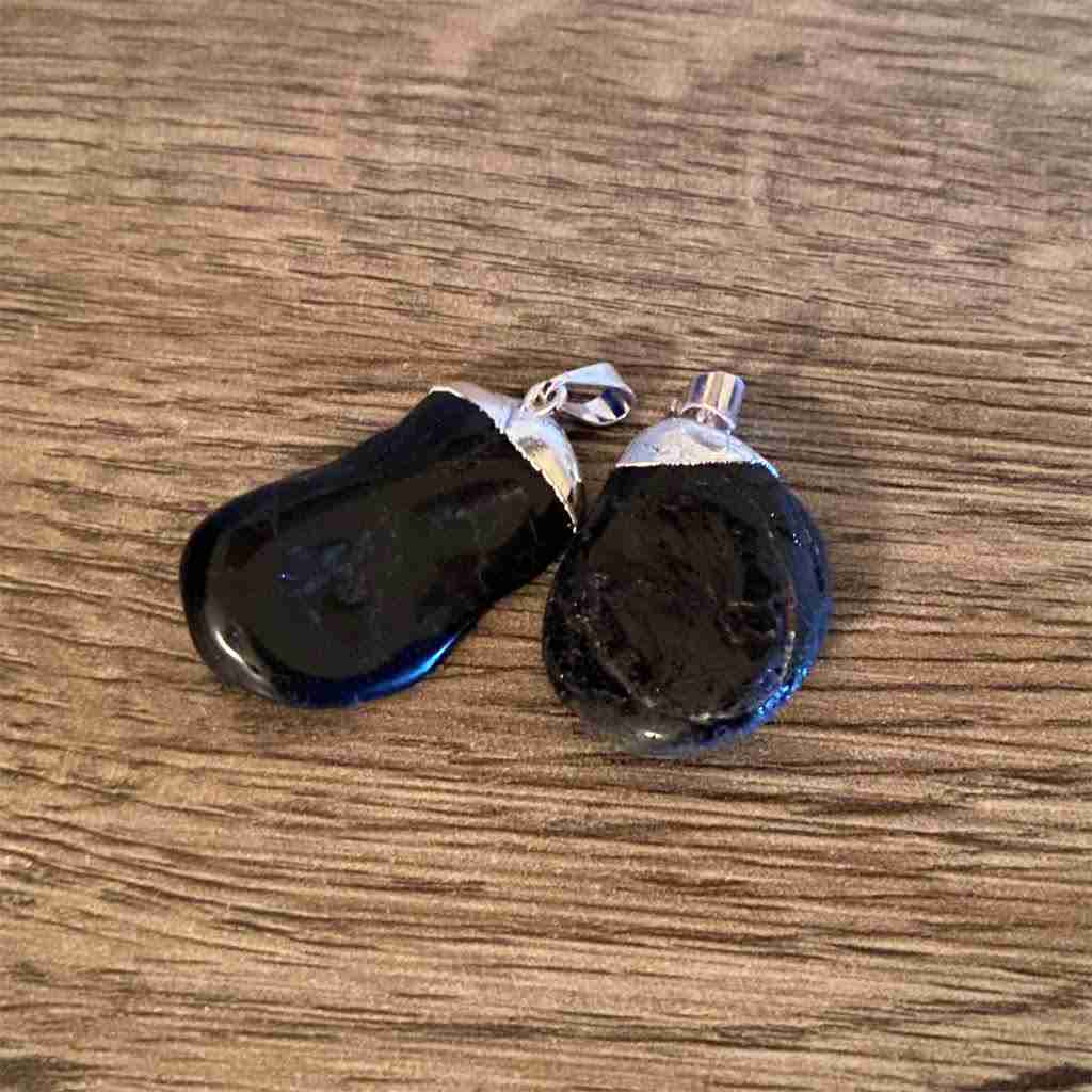 (image for) Black Tourmaline Tumbled Stone Pendant