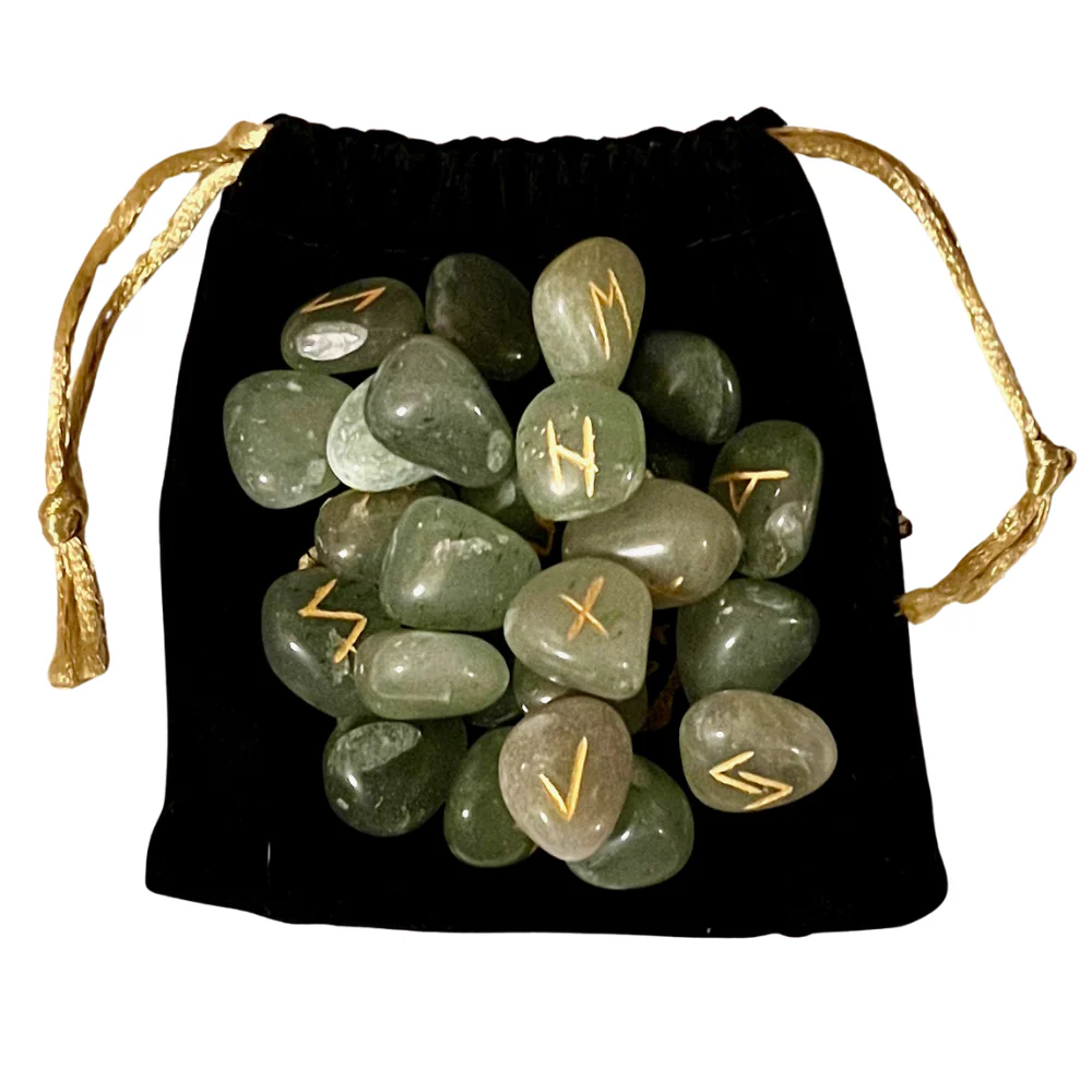 (image for) Green Aventurine Runes with Pouch