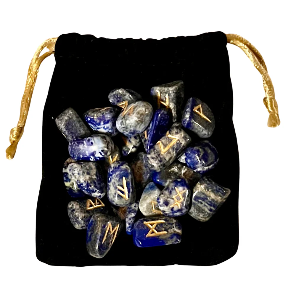 (image for) Lapis Lazuli Runes with Pouch