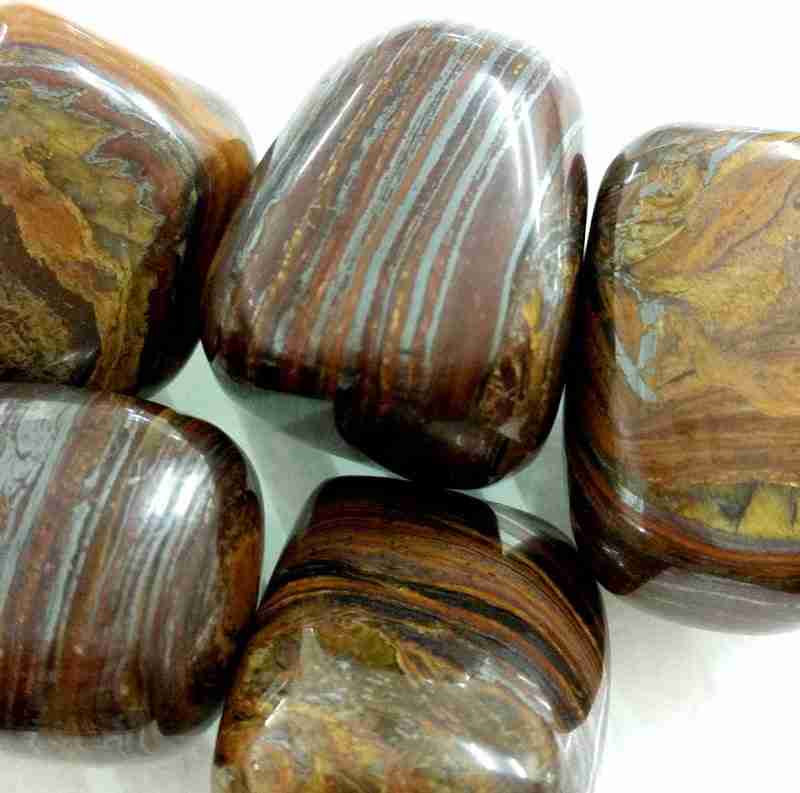 (image for) Tiger Iron Tumbled Stone